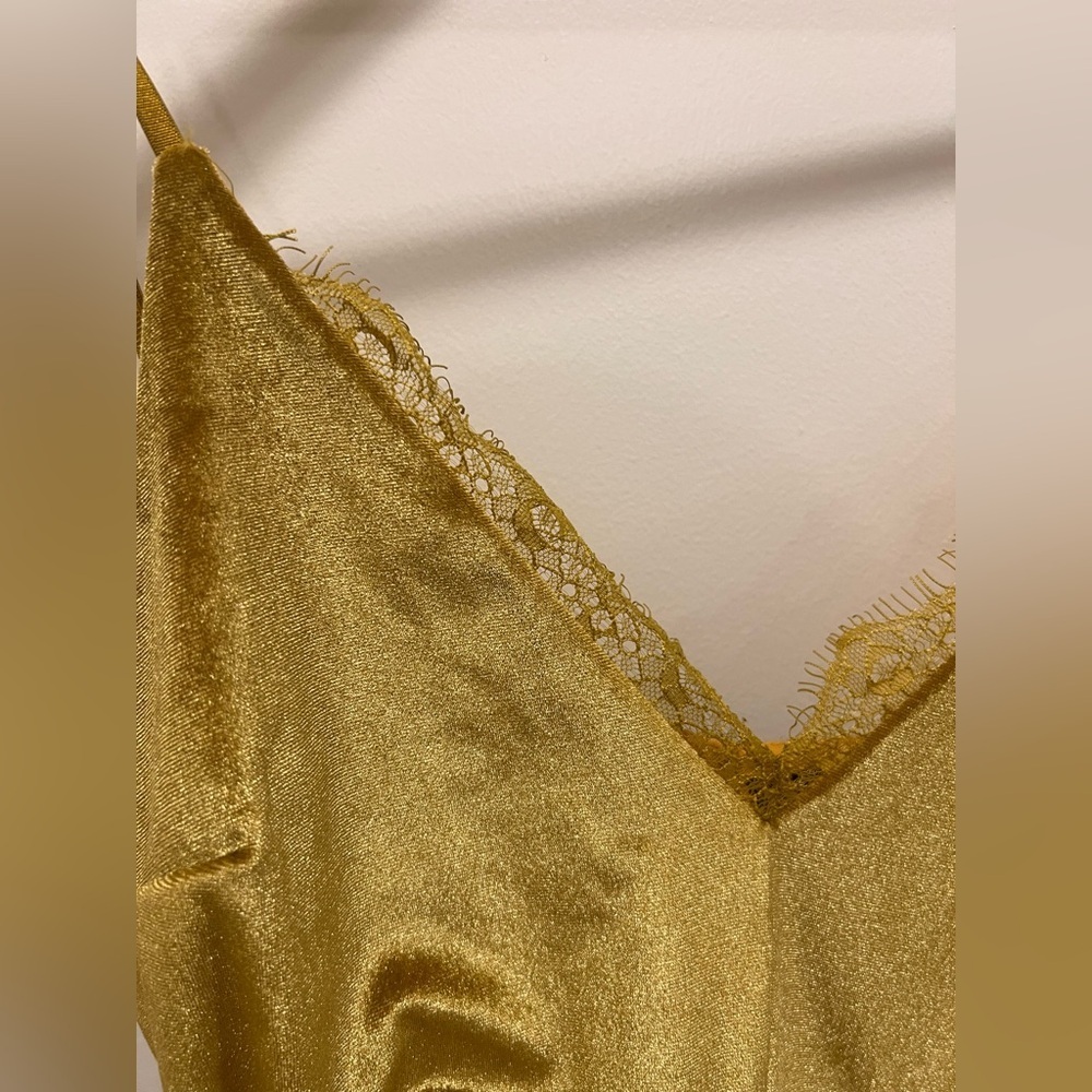 Lulus Gold Velour Mini Dress Y2K Lace Trim spring wedding guest dress - Picture 5 of 8